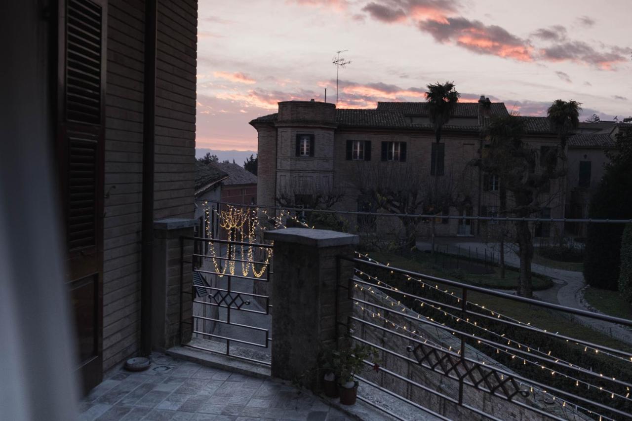 مبيت وإفطار ريكاناتي Terrazza Sull'Infinito المظهر الخارجي الصورة